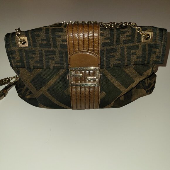 Authentic Fendi Tobacco Zucca Canvas and Leather Maxi Baguette Flap Shoulder Bag - Picture 4 of 12